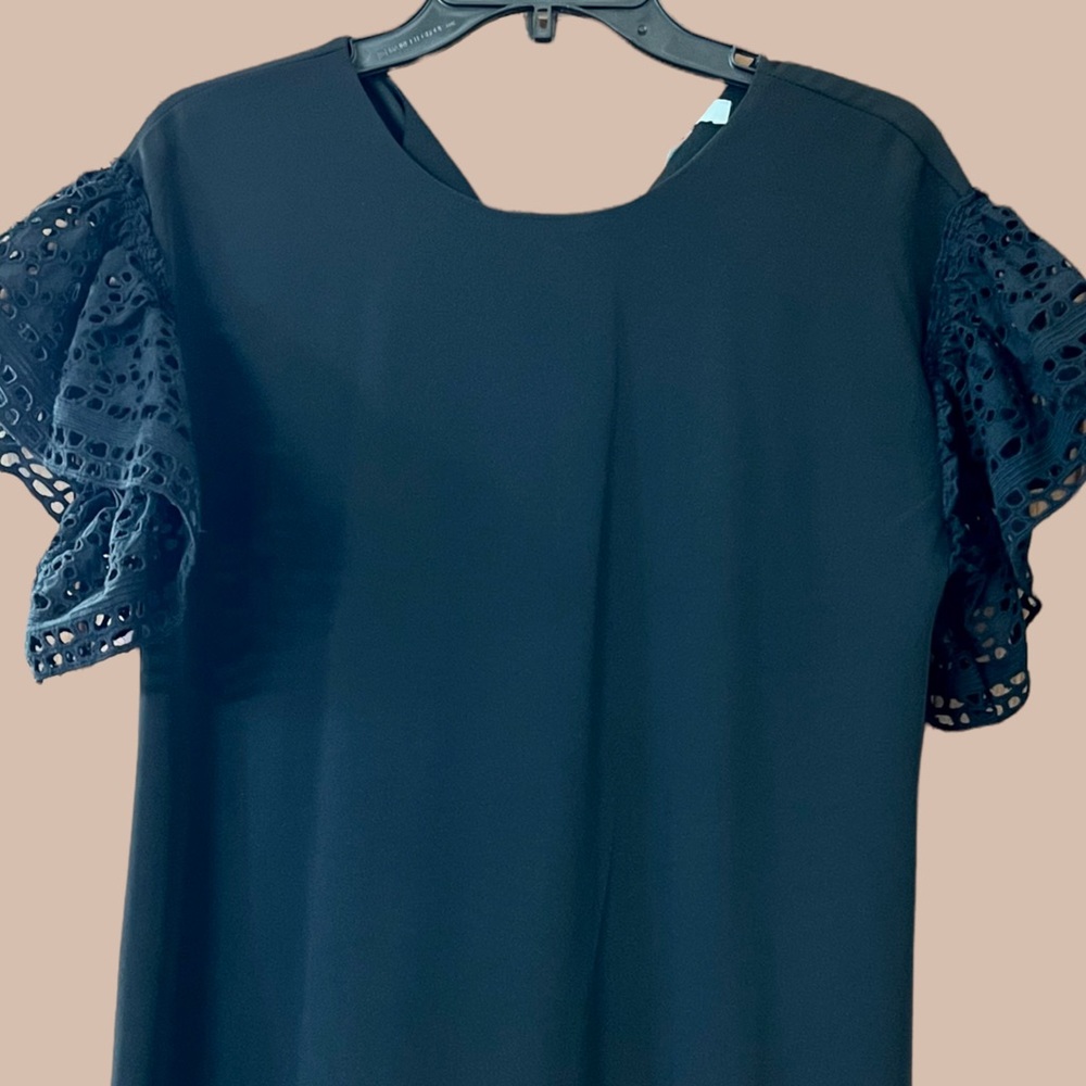 She & Sky black dress | Size medium.